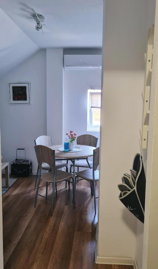 Apartman Lena Tusilovic Екстер'єр фото